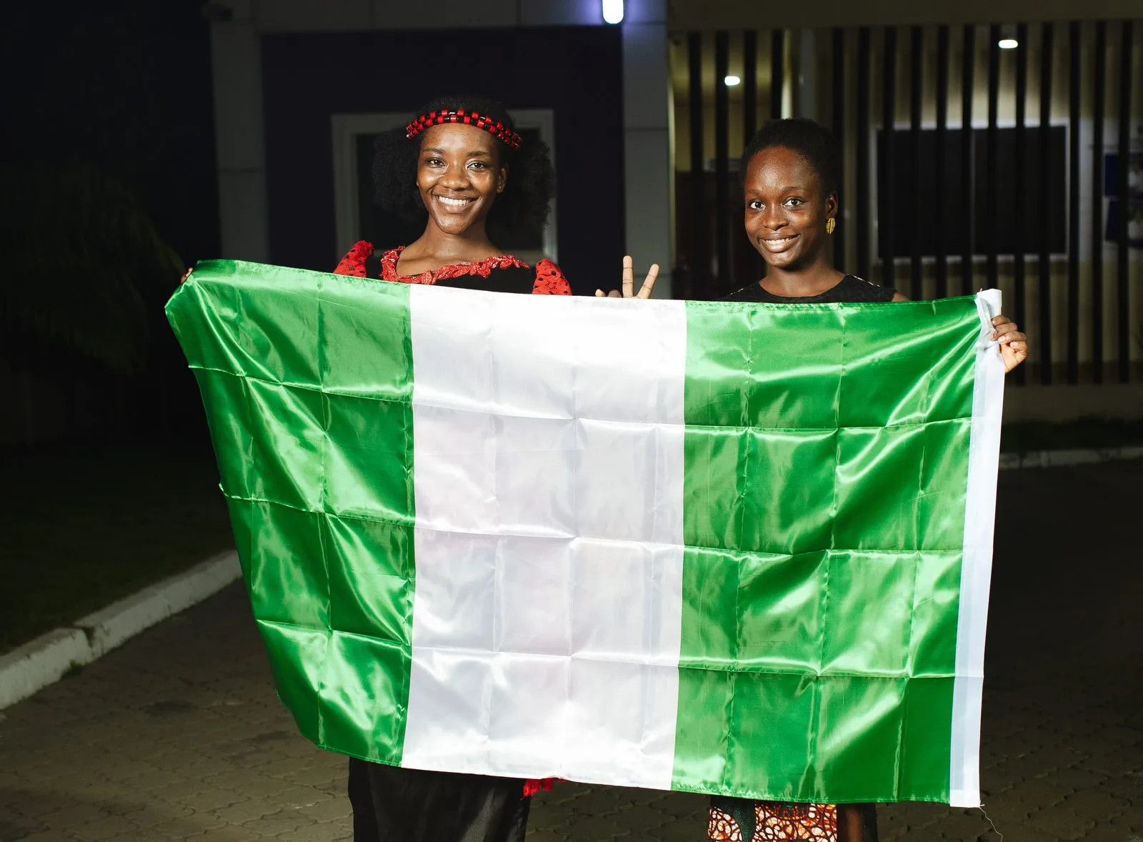 ASA students from Nigeria with their national flag